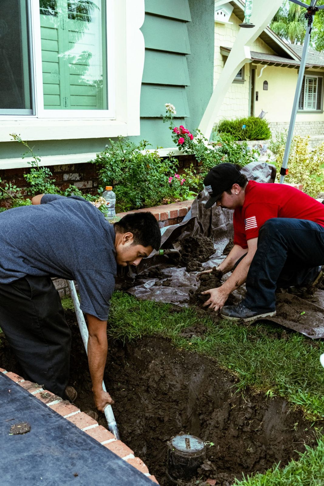SpeeDee Drains crew installing a new sewer lateral in a Fullerton, CA front yard